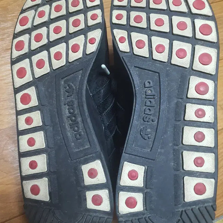 [BUNJANG] Adidas Mastermind Sneakers (Size 250-260) / 아디다스 마스터마인드 블랙 스니커즈 250~260사이즈