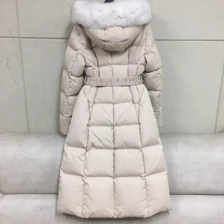 [BUNJANG] LIST Saga Fox Fur Goose Down Long Padded Coat / (새상품)(구매가99만원)FW24년/ LIST  사가폭스퍼 구스다운롱패딩