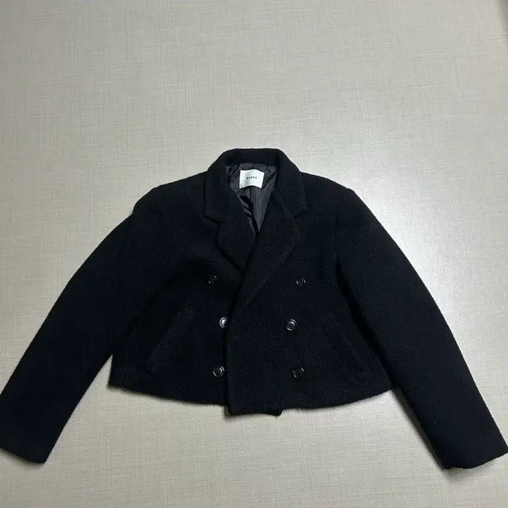 [BUNJANG] Short Coat / 가격내림) 울 숏코트