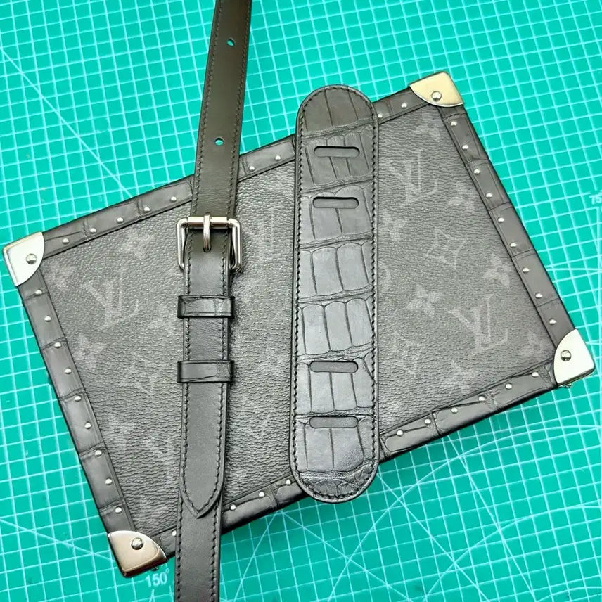 [BUNJANG] LV Trunk Handbag Shoulder Bag / 트렁크 정품 LV 핸드백으로 제작되었습니다(리품)