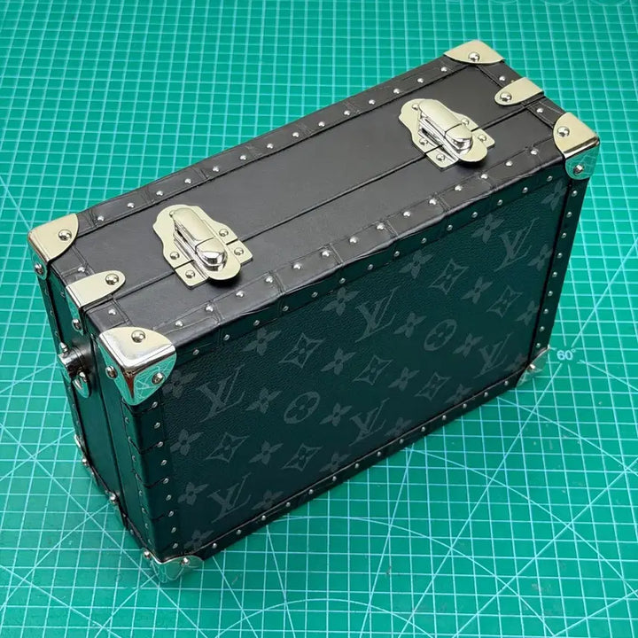 [BUNJANG] LV Trunk Handbag Shoulder Bag / 트렁크 정품 LV 핸드백으로 제작되었습니다(리품)