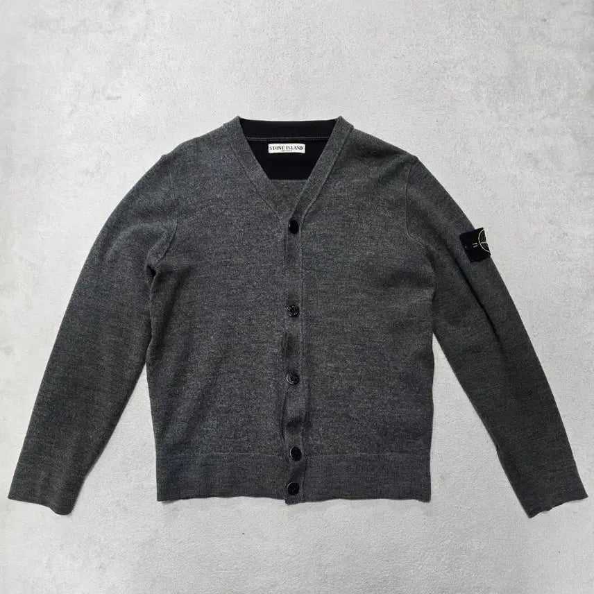 [BUNJANG] Stone Island Wool Cardigan / Stone Island 스톤아일랜드 와펜패치 울 가디건 100