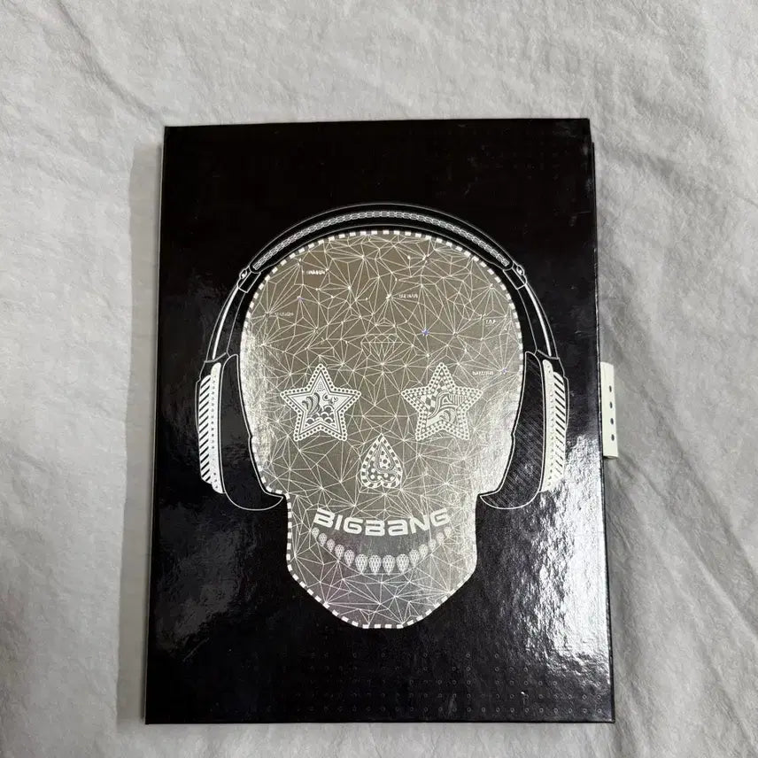 빅뱅 미니앨범 4집 투나잇