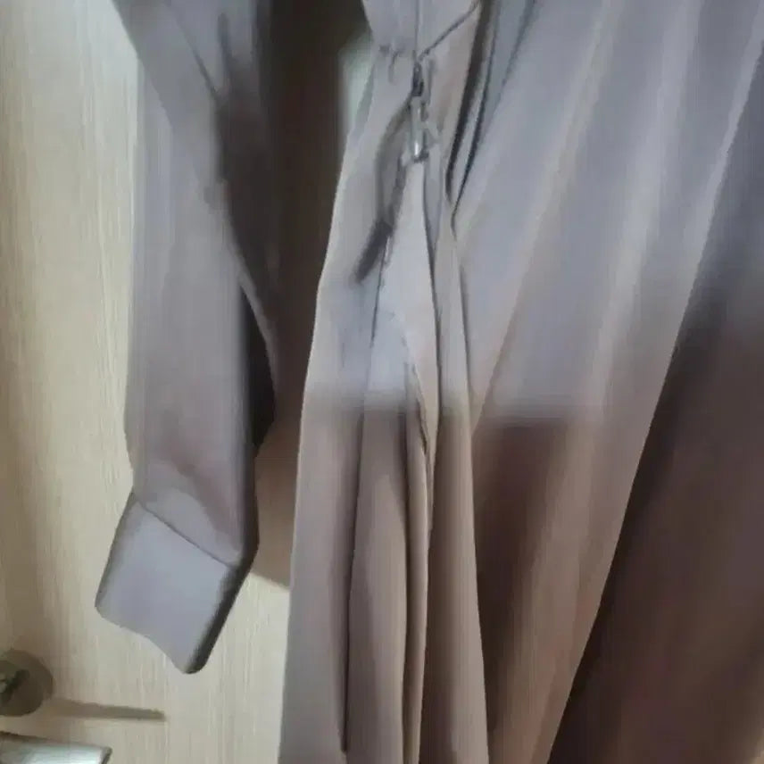 [BUNJANG] Naning9 Satin Wrap Dress / 난닝구 새틴 랩원피스 Free