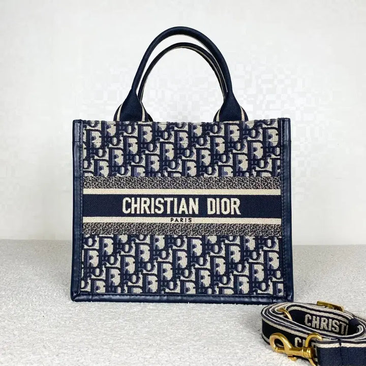 [BUNJANG] Dior Book Tote Small / 디올 북토트 스몰