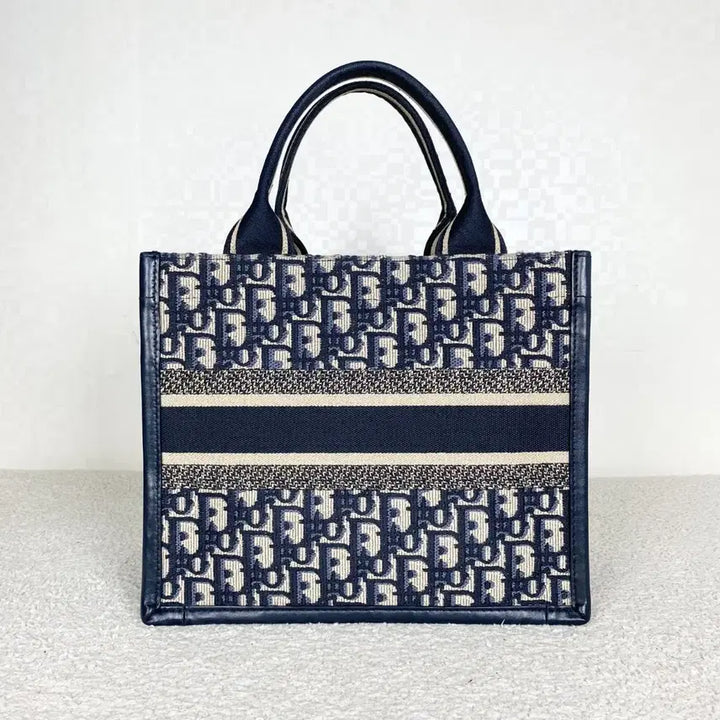 [BUNJANG] Dior Book Tote Small / 디올 북토트 스몰