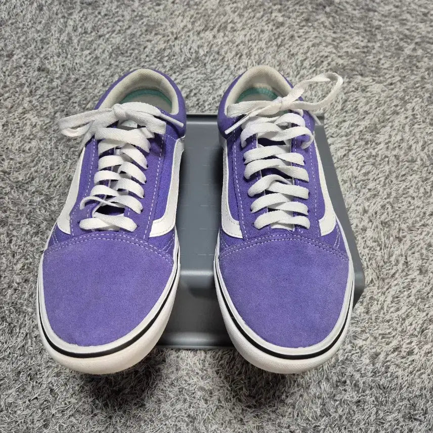 [SOLD OUT] 반스 여성 올드스쿨 컴피쿠시 스웨이드 245