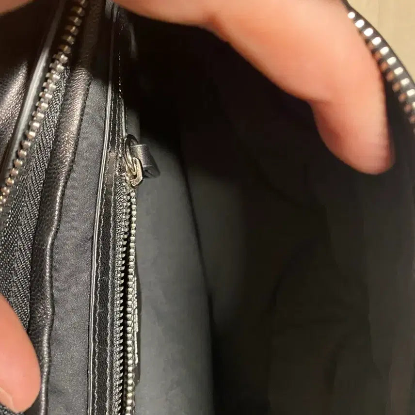 [BUNJANG] Maison Margiela Glam Slam Crossbody Bag / 메종마르지엘라 글램슬램 크로스백