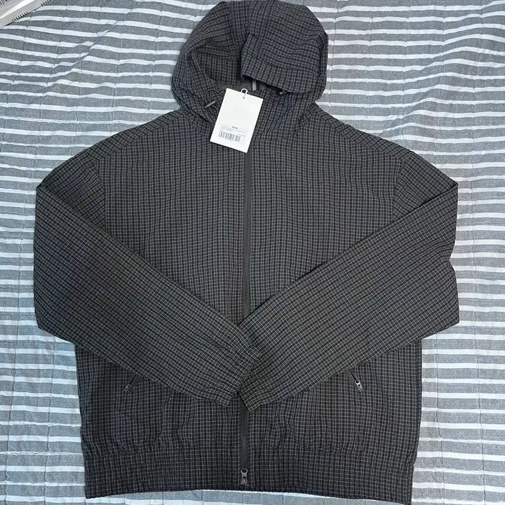 [BUNJANG] Trillion Check Pattern Hooded Windbreaker Jacket / [L] 트릴리온 체크 패턴 후드 집업 바람막이 윈드브레이커 카키브라운