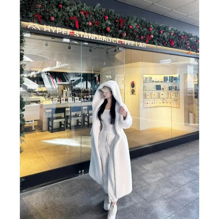 [BUNJANG] Imported String Mousse Coat / [원조/새상품]수입의류 스트링 무스탕 후드 퍼 코트