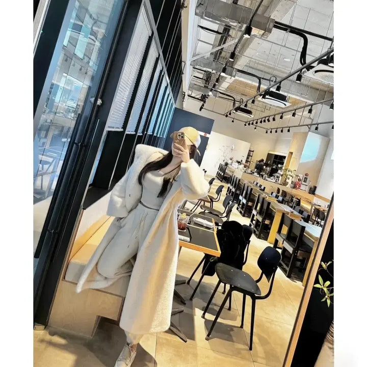 [BUNJANG] Imported String Mousse Coat / [원조/새상품]수입의류 스트링 무스탕 후드 퍼 코트