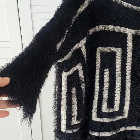 [BUNJANG] Unique Pattern Oversized Sweater / 유니크 패턴 박시 스웨터 (새제품)