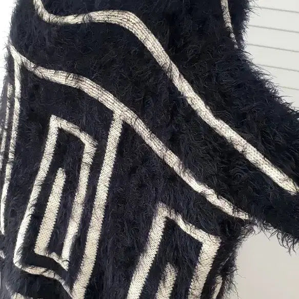 [BUNJANG] Unique Pattern Oversized Sweater / 유니크 패턴 박시 스웨터 (새제품)