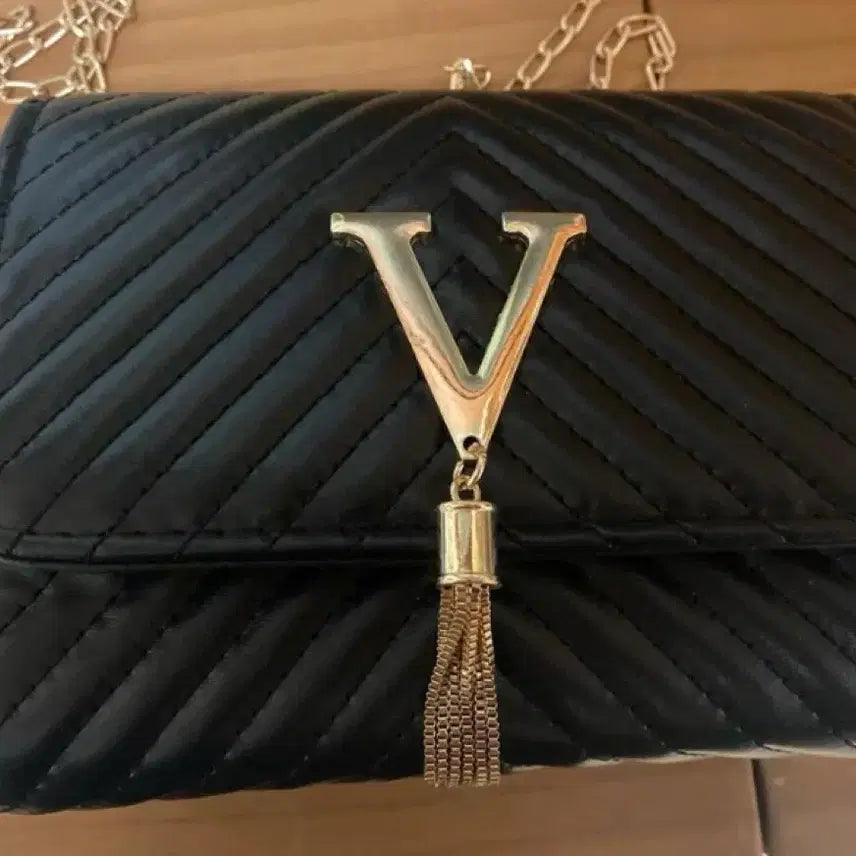 [BUNJANG] Mini Chain Shoulder Bag / 미니 체인 숄더백