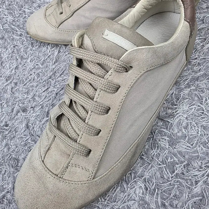 [BUNJANG] Max Mara Sneakers EU36 / 정품] Max Mara 막스마라 스니커즈 EU36/230