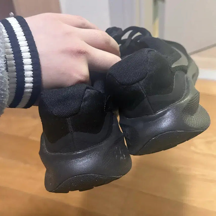 [BUNJANG] Nike Revolution 7 230 - Used / 나이키 레볼루션7 230