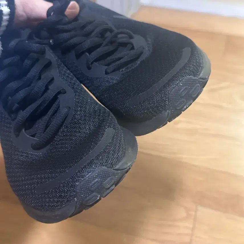 [BUNJANG] Nike Revolution 7 230 - Used / 나이키 레볼루션7 230