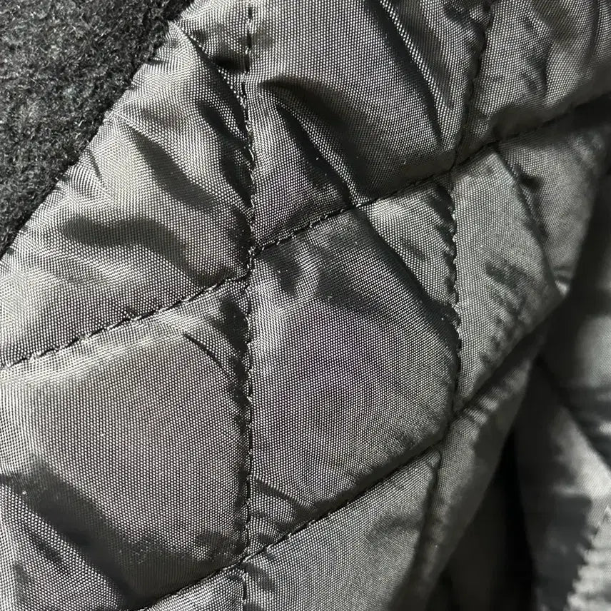 [BUNJANG] INOUF Black Tteokbokki Coat / INOUF 블랙 떡볶이 코트