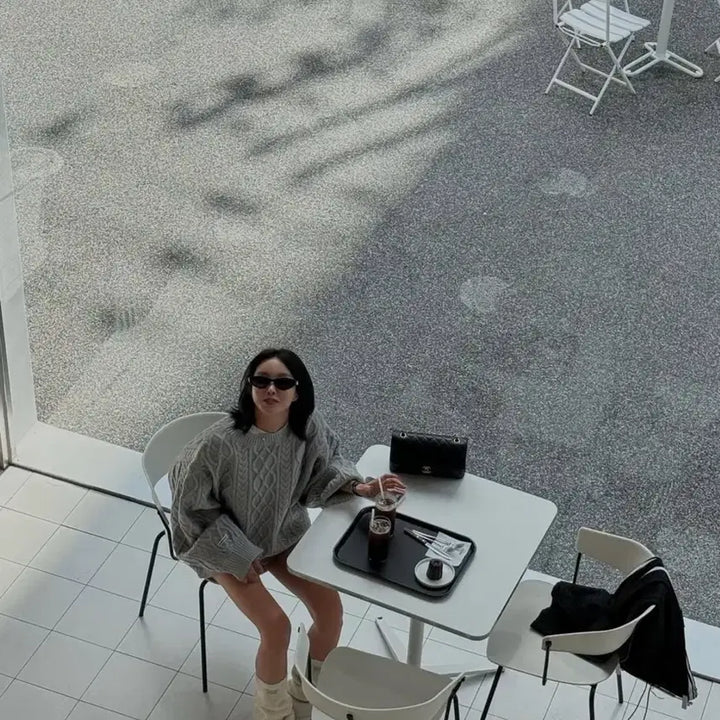 [BUNJANG] Don't Be Late Soft Cable Knit Sweater / 돈비레잇 소프트케이블니트