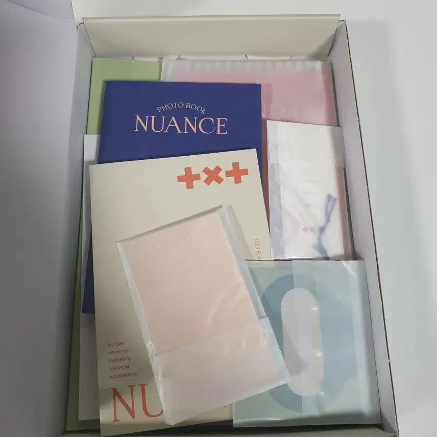 투모로우바이투게더 2024 시즌그리팅 + 메모리즈 2nd, 3rd 개봉품