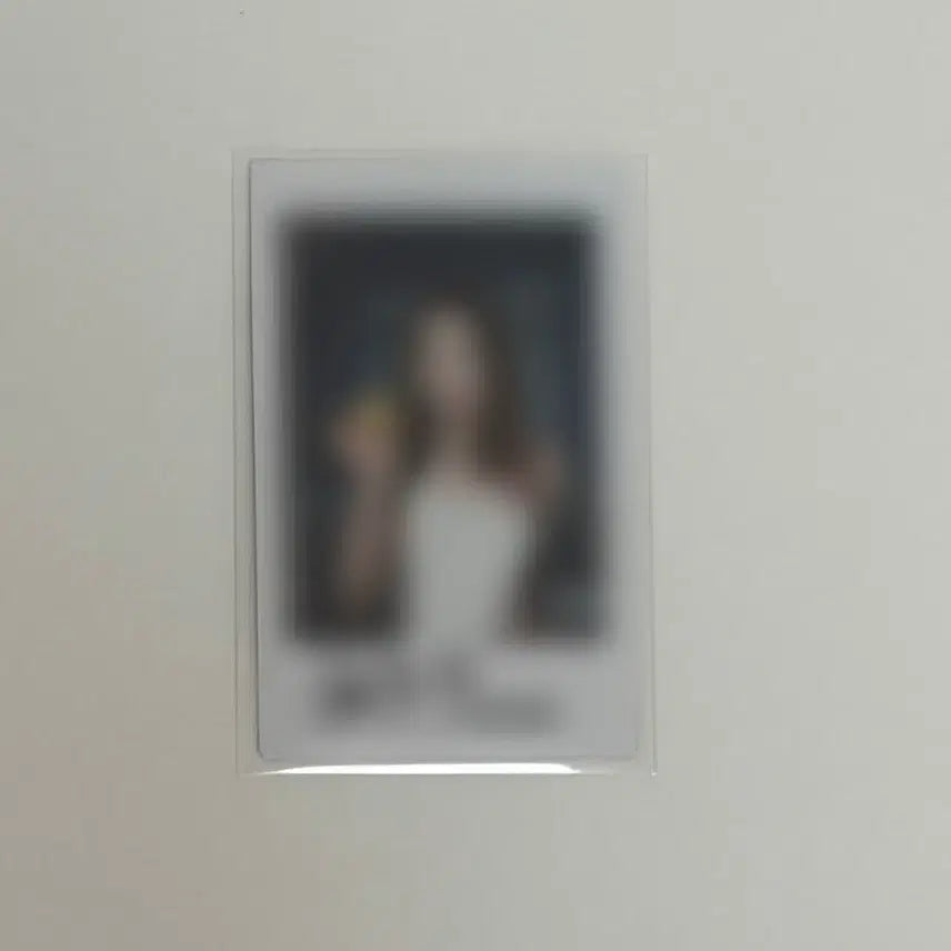 스테이씨 아이사 싸인폴라 판매