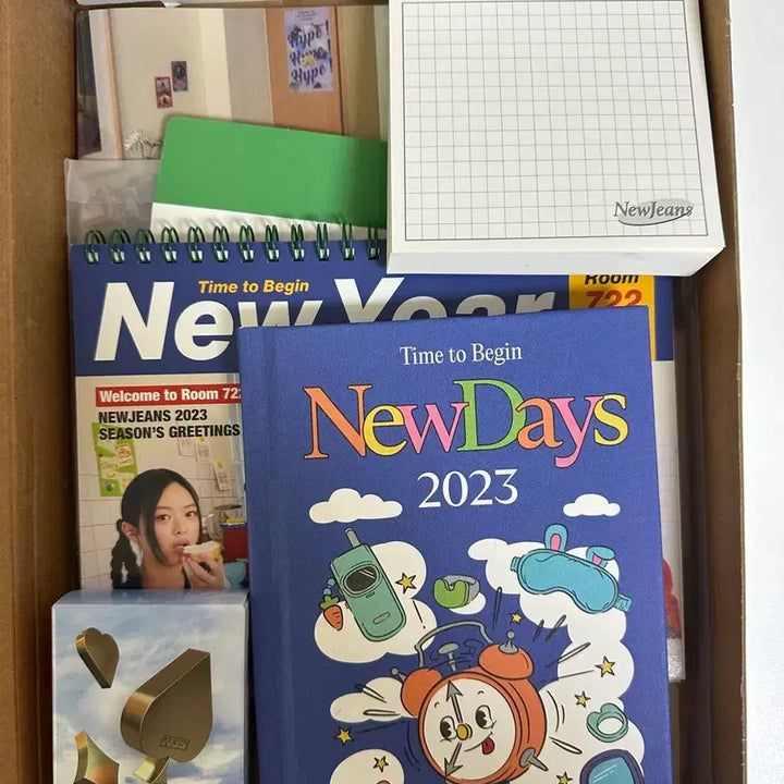 키링제외풀구성) 뉴진스 2023 시즌그리팅