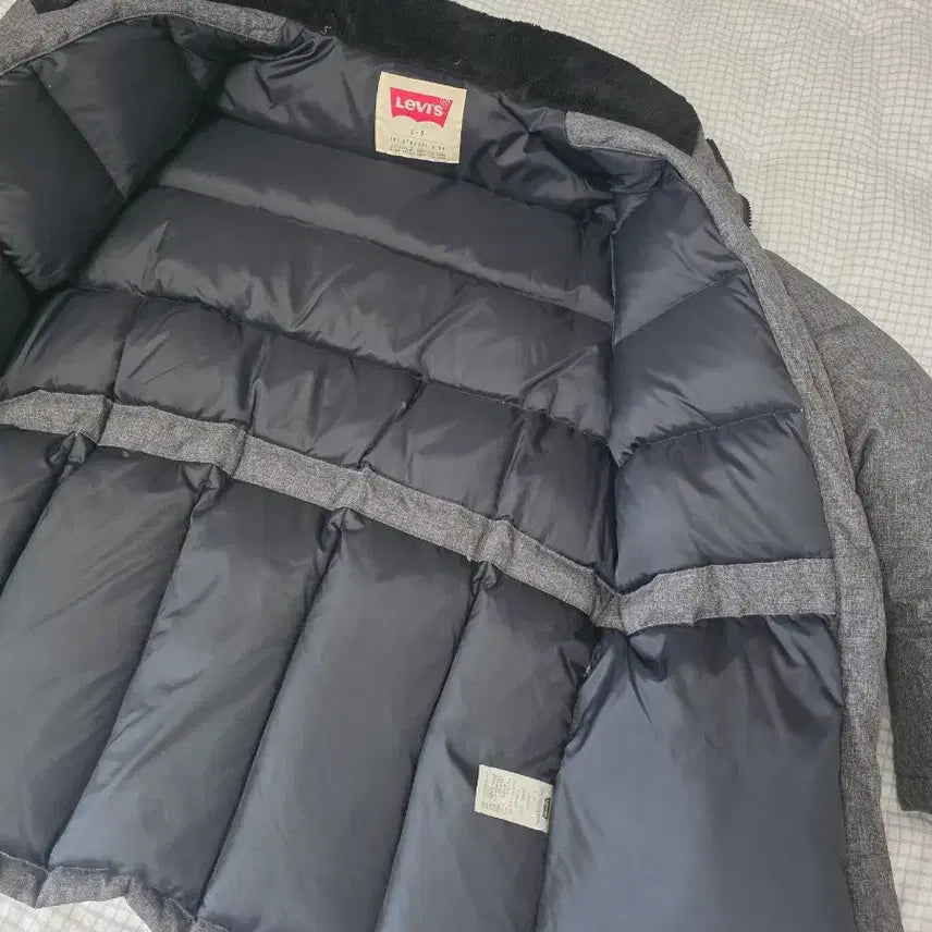 [BUNJANG] Levi's Grey Padded Jacket 105 / 리바이스 패딩  회색      105