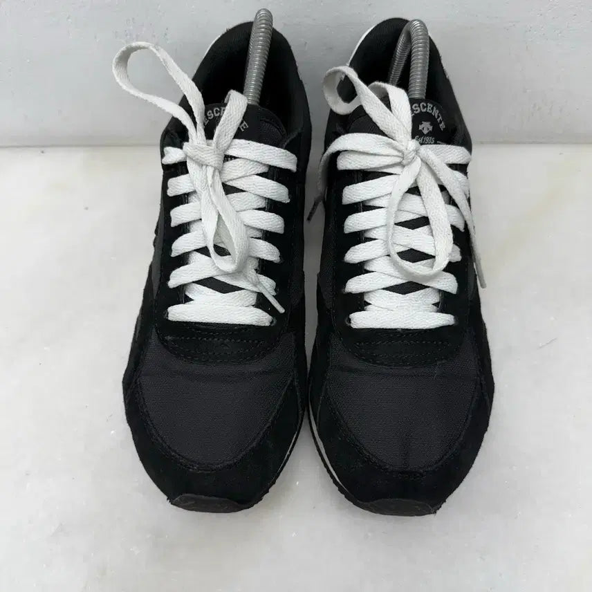 [BUNJANG] Descente Black Suede Sneakers / (260)데상트 운동화 블랙 스웨이드