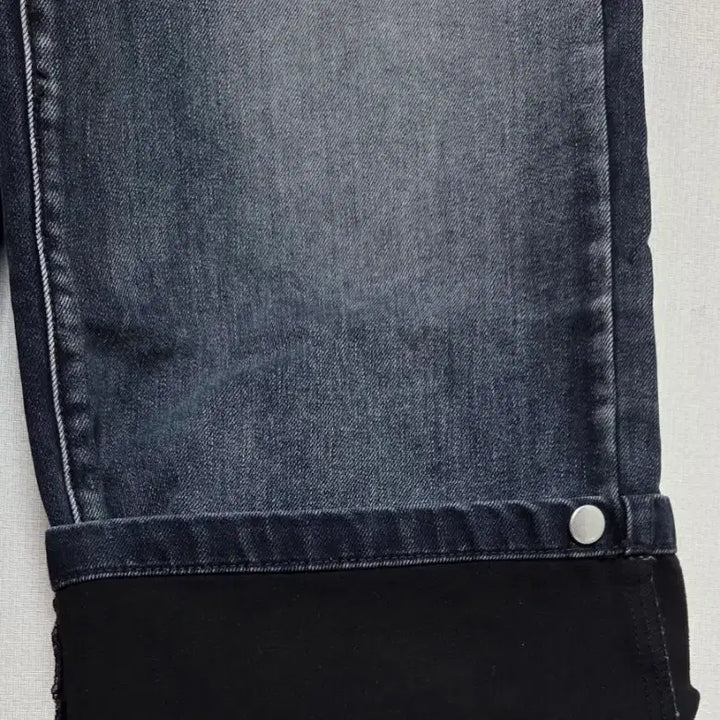 [SOLD OUT] 투웨이 빈티지 워싱 와이드 데님 팬츠
