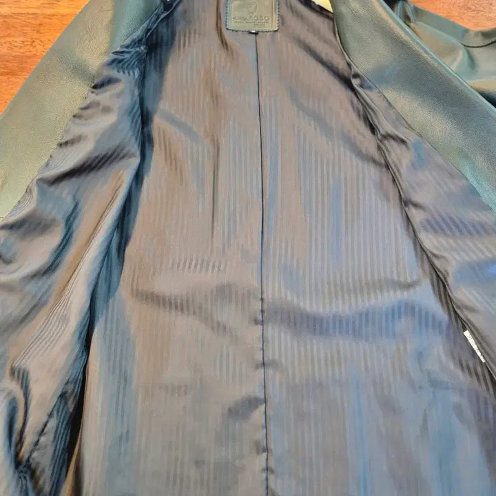 [BUNJANG] ROBO Green Leather Long Coat / ROBO로보 초록색 가죽 롱 코트