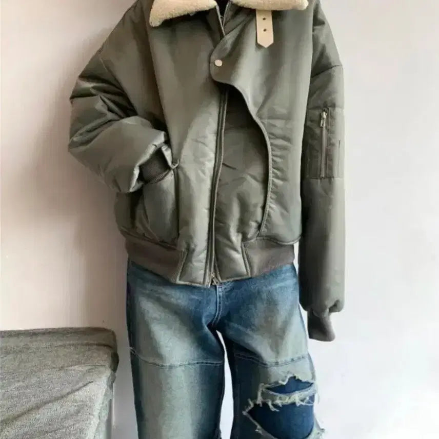 [BUNJANG] Unknown Item Fleece Collar Flight Jacket / 양털카라 항공점퍼