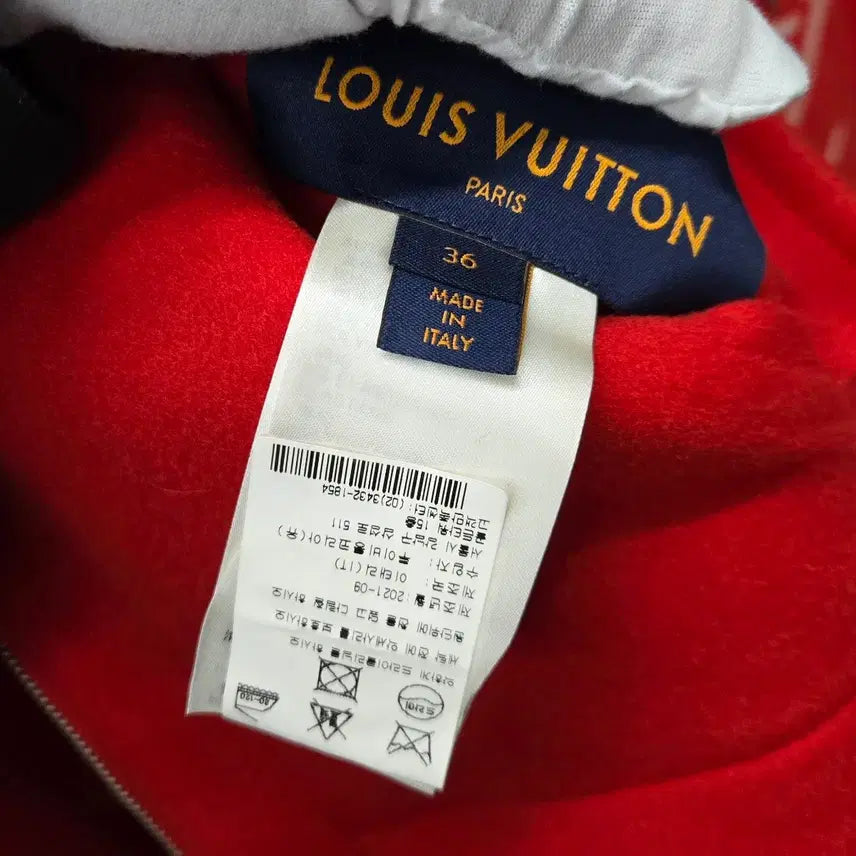 [BUNJANG] Louis Vuitton Monogram Reversible Hooded Coat / [ 백화점판 ] 루이비통 LV 모노그램 리버서블 후드 코트 36