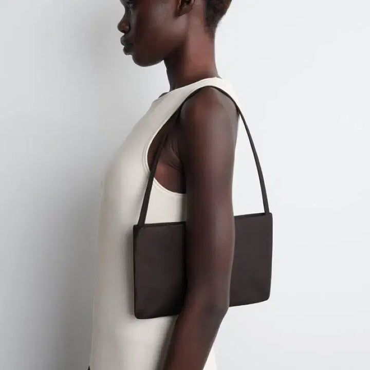 [BUNJANG] COS Archive Shoulder Bag / COS ARCHIVE 코스 아카이브 숄더백