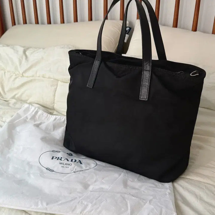 [BUNJANG] Prada Nylon Tote Bag Black / 프라다 나일론 서류 토트백 블랙