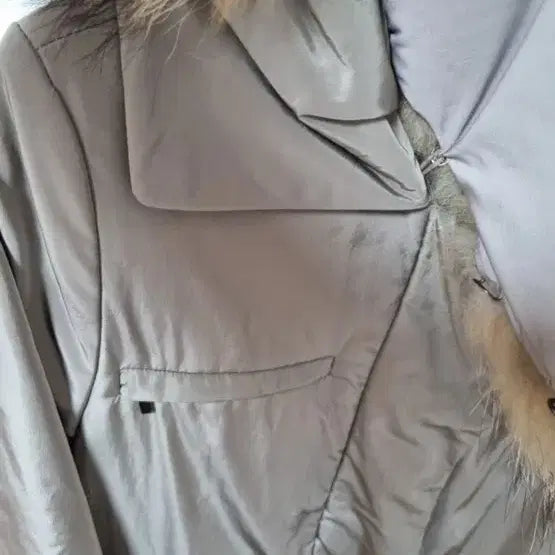 [SOLD OUT] 너구리털카라 패딩