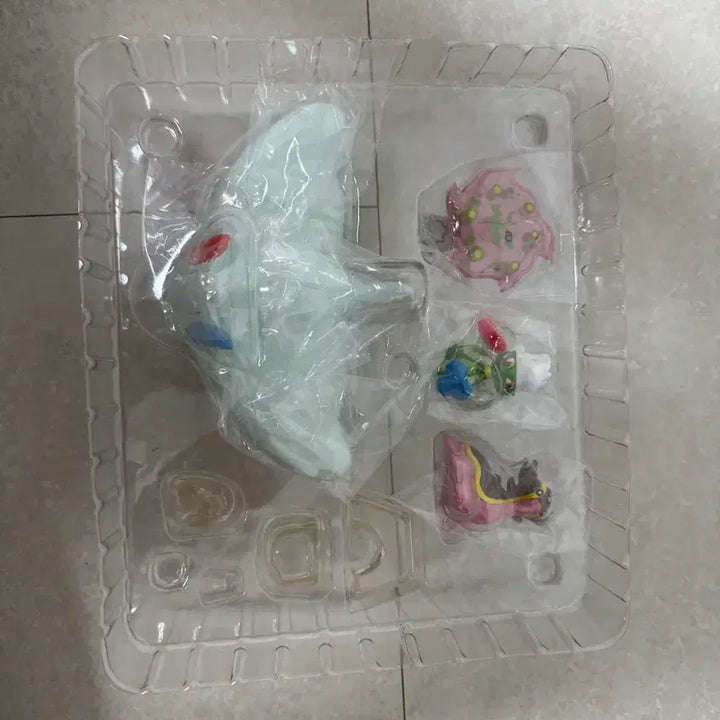 [BUNJANG] Pokemon Scale World Cynthia Party Figure / 포켓몬 스케일월드 난천파티