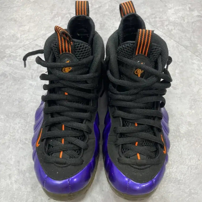 [BUNJANG] Nike Foamposite Knicks Sneakers / 나이키 폼포짓닉스 무료배송