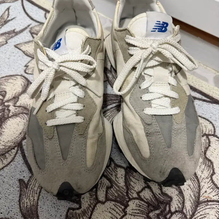 [BUNJANG] New Balance 327 Sneakers 260 / 뉴발란스 327/260