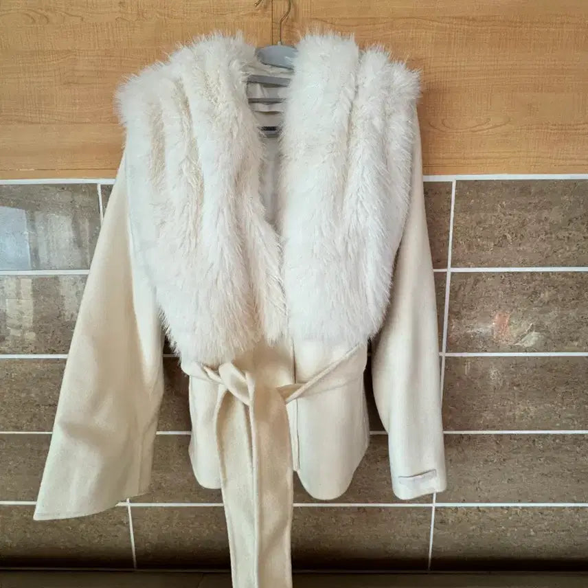 [BUNJANG] Zuliq Fur Coat / 줄로그 퍼코트