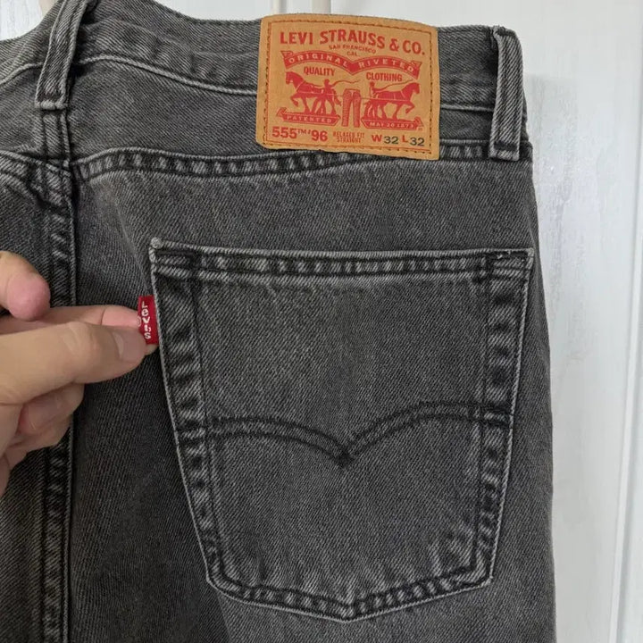 [BUNJANG] Levi's 555 Black Wash Jeans / 리바이스 555 블랙 워싱진 새제품