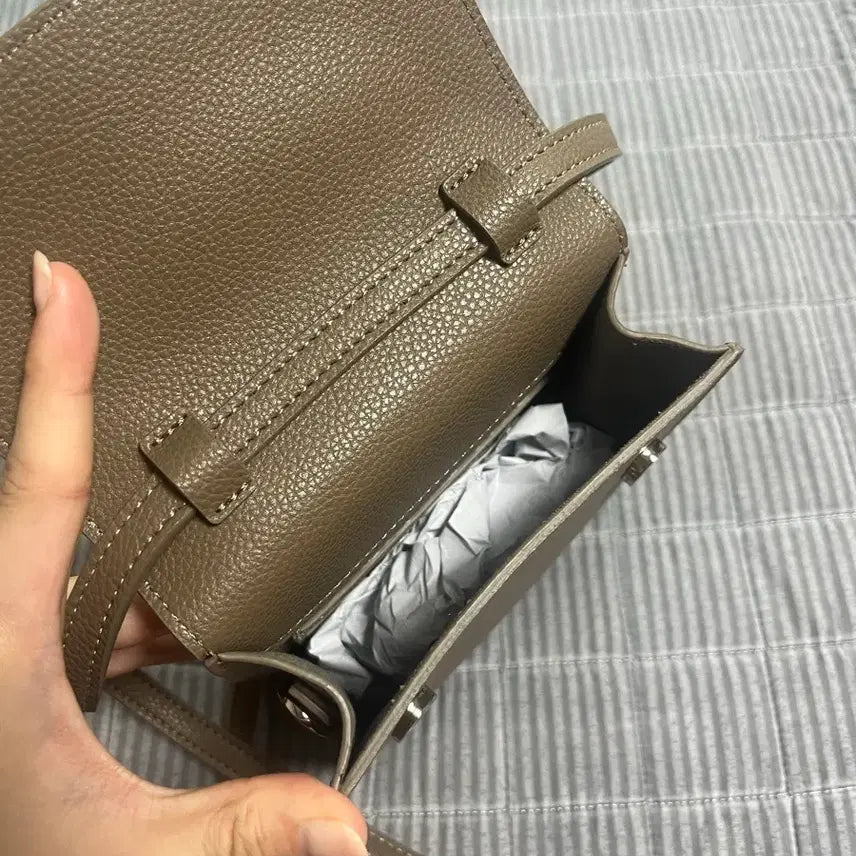 [BUNJANG] Marhen J Crossbody Bag / 마르헨제이 크로스백