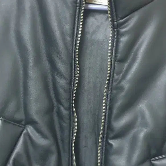 [BUNJANG] Black Leather Crop Padded Jacket / 블랙 레더 크롭 패딩 점퍼