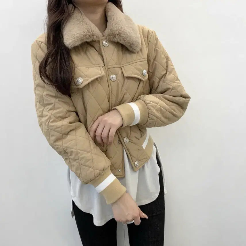 [BUNJANG] Short Quilted Padded Jacket (Beige) / 퍼 카라 퀄팅 누빔 숏 패딩 (베이지)