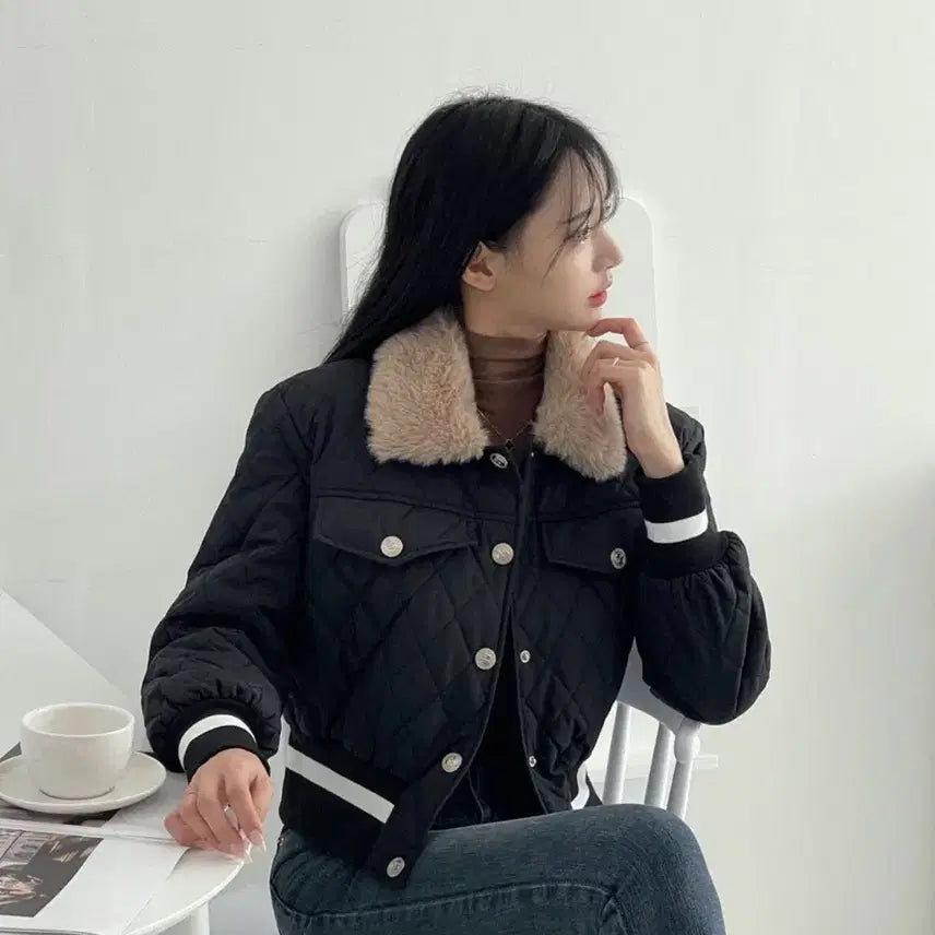 [BUNJANG] Short Quilted Padded Jacket (Beige) / 퍼 카라 퀄팅 누빔 숏 패딩 (베이지)