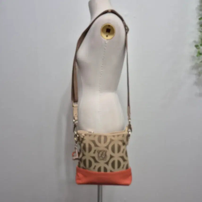 [BUNJANG] Louis Quatorze Crossbody Bag / 루이까또즈 숄더백 크르스바디백