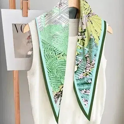 [BUNJANG] Floral Pattern Scarf Green / 플라워 패턴 스카프 그린