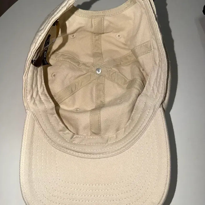 [BUNJANG] Silvering Cotton Ball Cap Ivory / 실버링 코튼 볼캡 아이보리