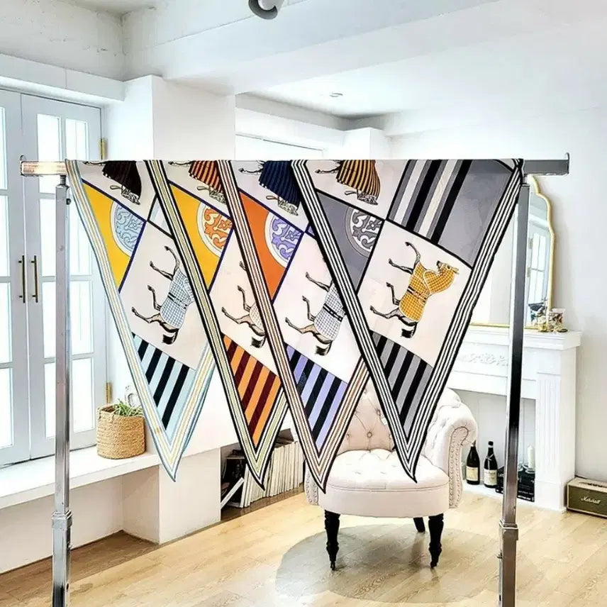 [BUNJANG] Unisex Silk Scarf Diamond Pattern (Gray) / 패턴 실크 스카프 마름모 스카프( 그레이)