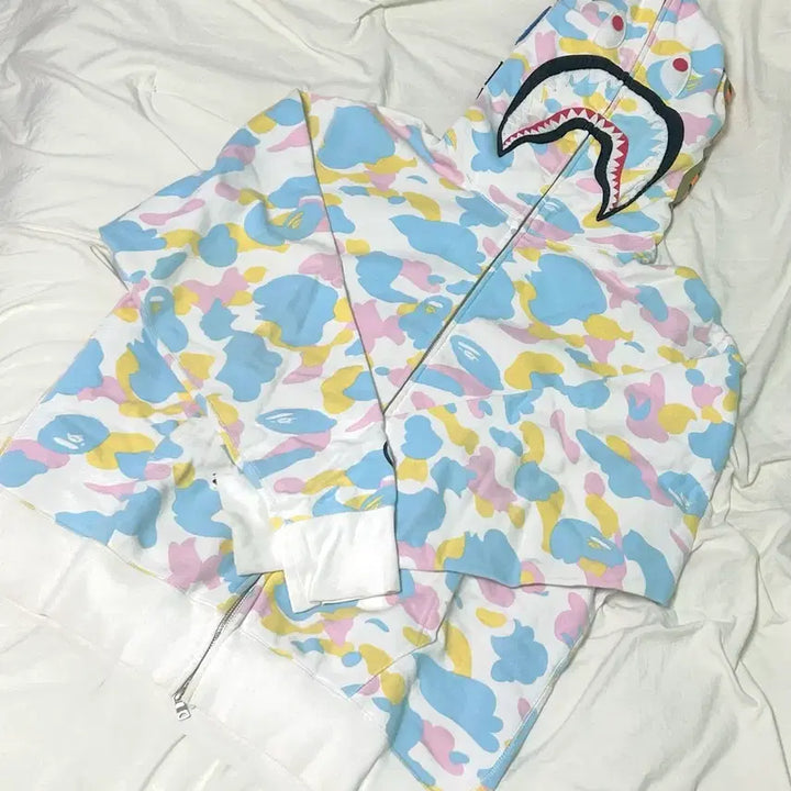 [BUNJANG] BAPE Candy Camo Hoodie / 베이프 캔디카모 M