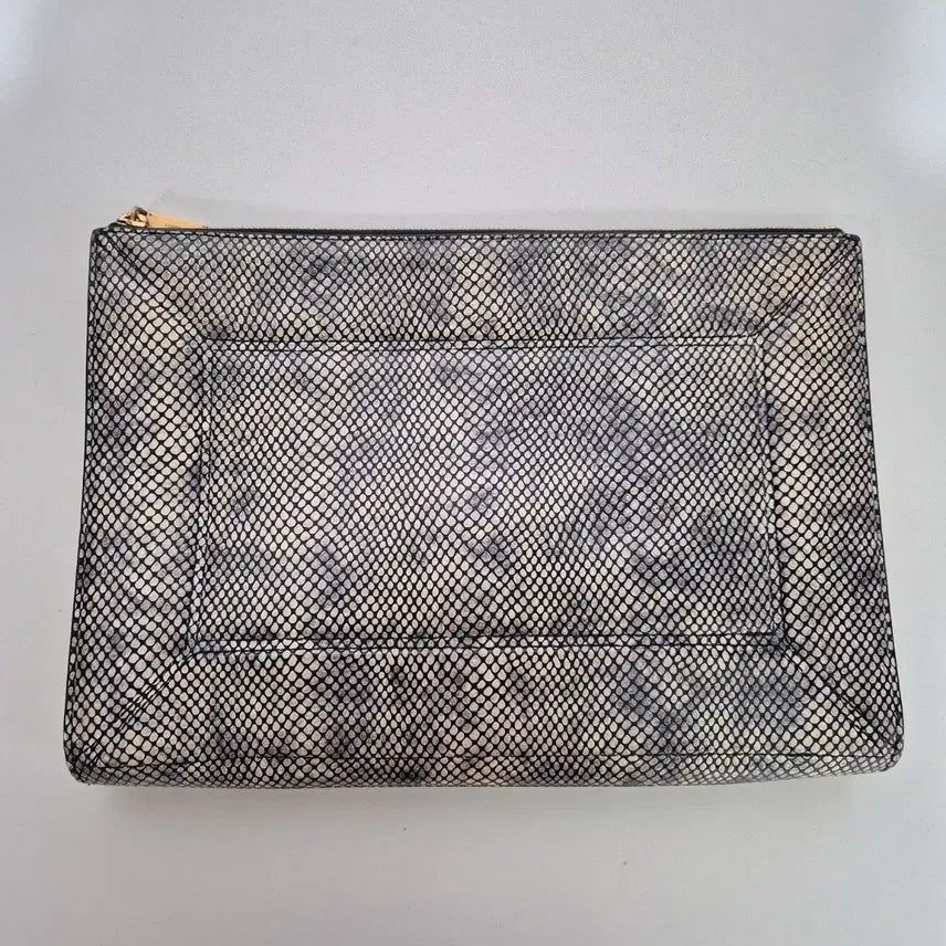 [BUNJANG] Couronne Python Pattern Clutch Bag / 쿠론 파이톤 패턴 클러치백